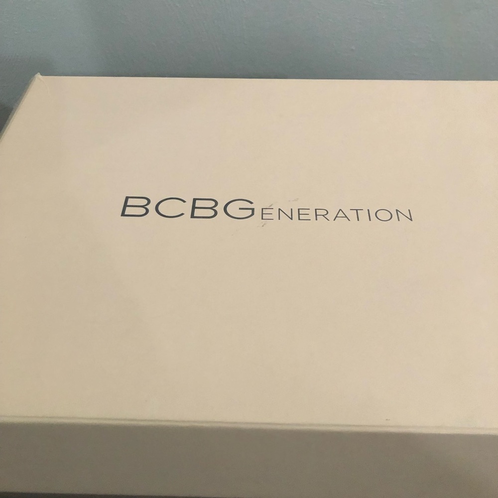 Bcbgeneration Size 7.5 - image 2